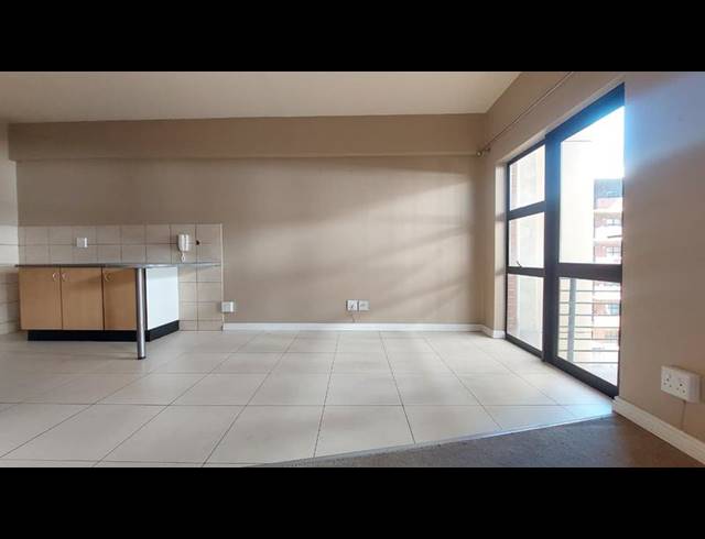 1 BEDROOM APARTMENT FOR SALE IN BRAAMFONTEIN
